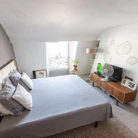 Very Eautiful Flat In The Marais * Paris